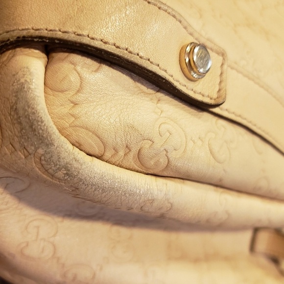 SOLD!! Authentic Gucci Guccissima Abbey Bag! - Picture 5 of 7